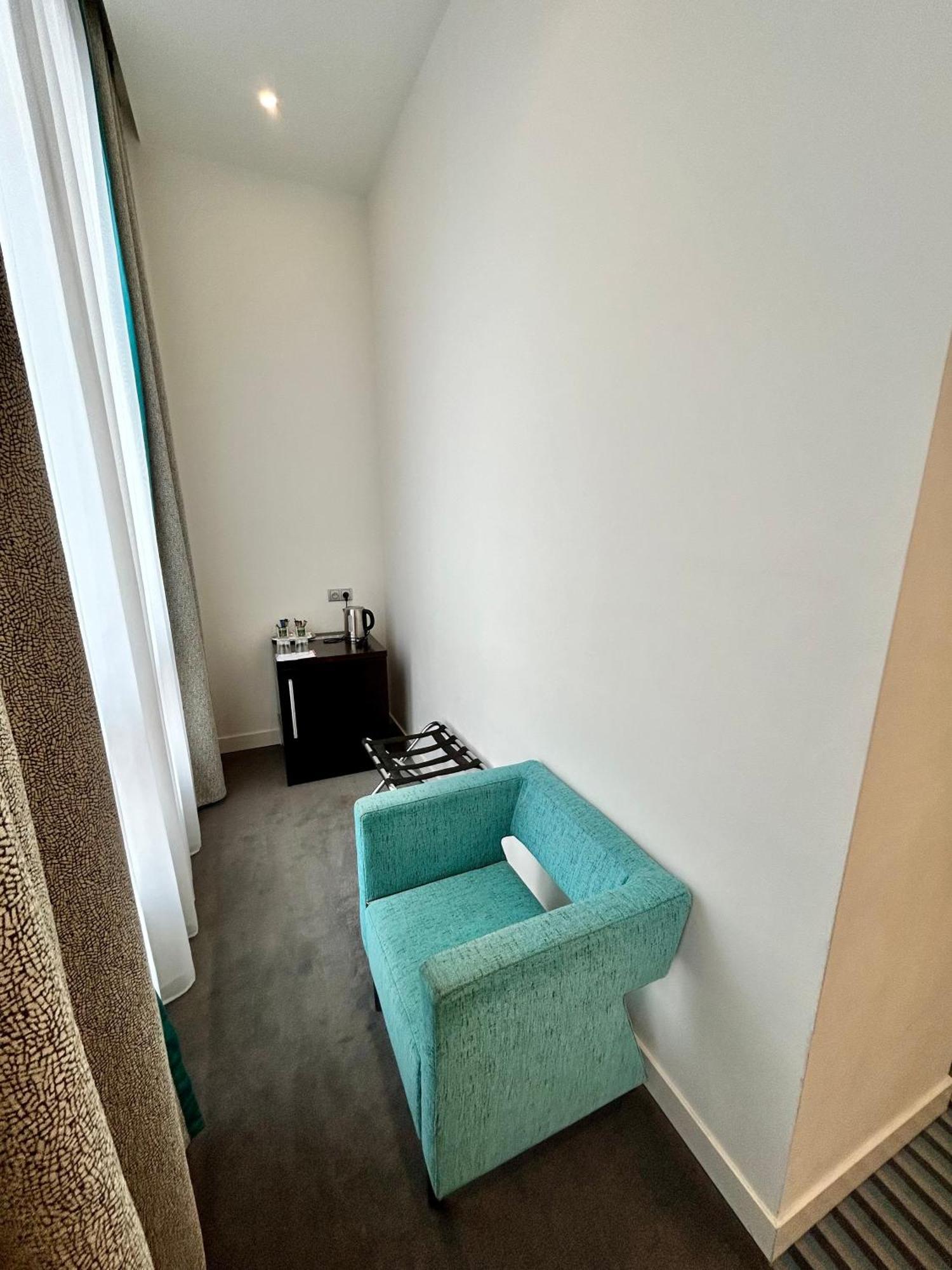 Red & Blue Design Hotel Praha Ruang foto