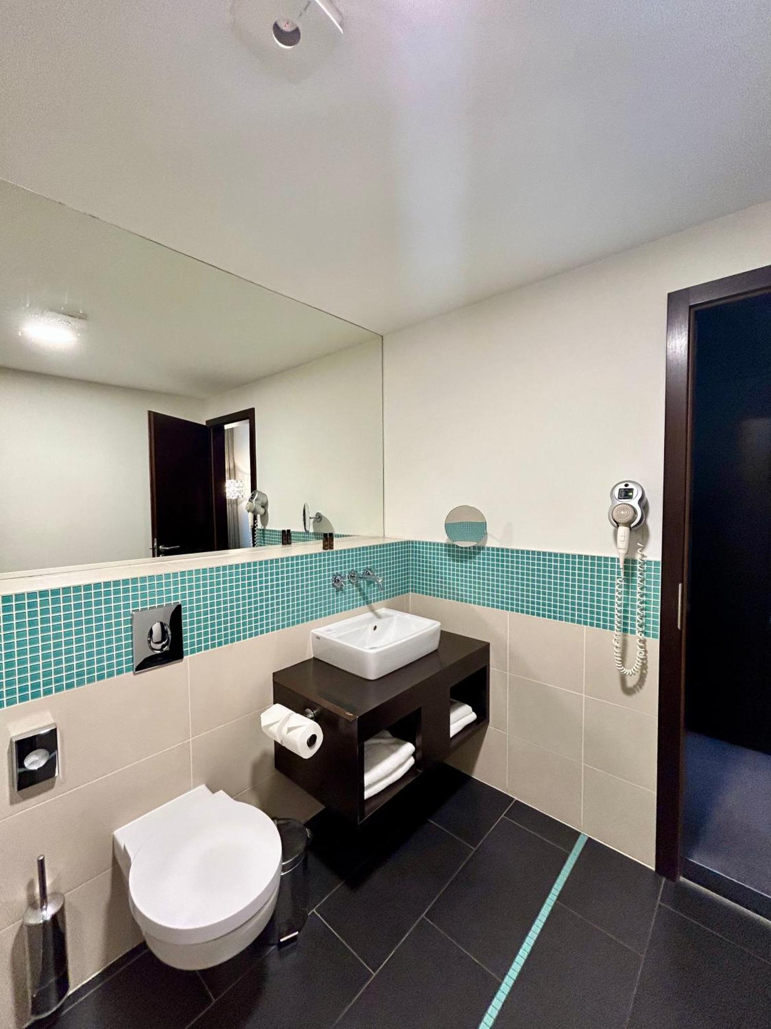 Red & Blue Design Hotel Praha Ruang foto